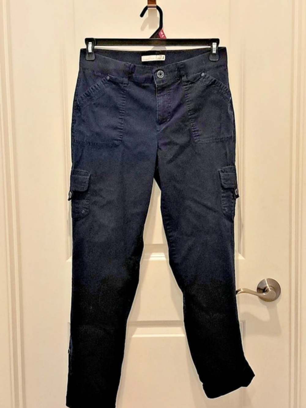 Gloria Vanderbilt 5 Pockets Cargo and Capri Pants in Navy Blue Size 8